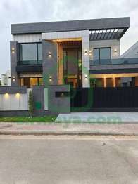 1 KANAL FURNISHED HOUSE FOR SALE IN BAHRIA TOWN LAHORE