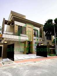 10 MARLA MODERN HOUSE FOR SALE IN BAHRIA TOWN LAHORE
