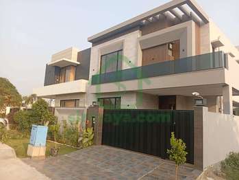 10 MARLA ULTRA MODERN SAMI FURNISHED HOUSE FOR SALE IN DHA PHASE 6 LAHORE