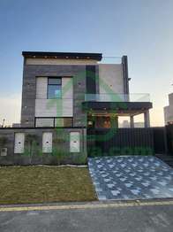 10 MARLA ULTRA MODERN SAMI FURNISHED HOUSE FOR SALE IN DHA PHASE 7 LAHORE
