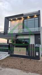 10 MARLA ULTRA MODERN SAMI FURNISHED HOUSE FOR SALE IN DHA PHASE 4 LAHORE