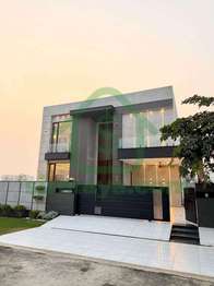 1 KANAL LUXURY ULTRA MODERN SAMI FURNISHED DESIGNER HOUSE FOR SALE IN DHA PHASE 7 LAHORE